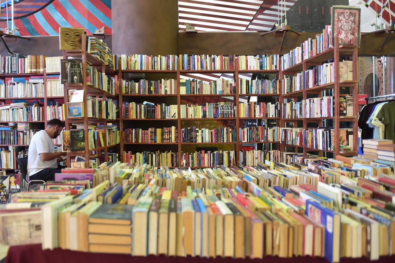 La Secretaria De Cultura Inauguro La Décima Edición De La Feria Del libro De La Frontera (FELIF) En El Centro Cultural Paso Del Norte Del 22 Al 31 Del Mayo.