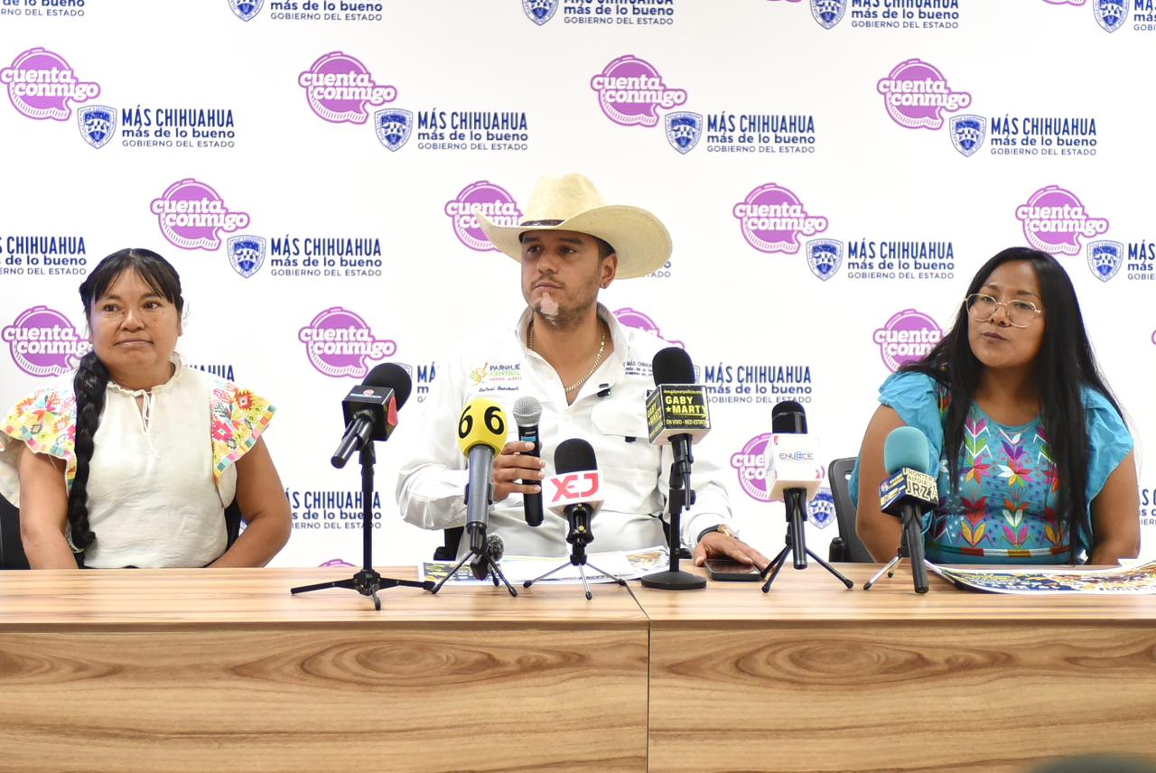 Todo Un éxito Fue El Festival Del Mole Y hoy Dia Del Padre Con Grandes Regalos, Música Y Ambiente Familiar En Parque Central Por Parte Del Coordinador rafael butchart Y Todos Los Locatarios.