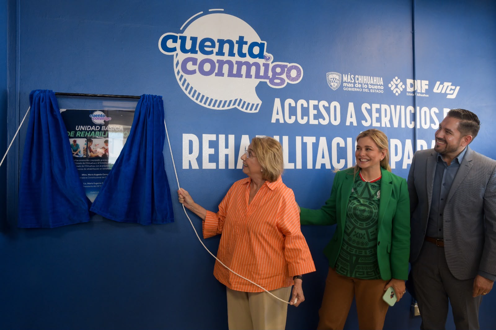 La Gobernadora De Chihuahua Maru Campos Le Cumple A Juárez Con La Unidad De Reahabilitacion En Las Instalaciones De La Unidad Básica De Reahabilitacion ( UBR ) De La UTCJ Con Una Inversión De 5 Millones De Pesos.