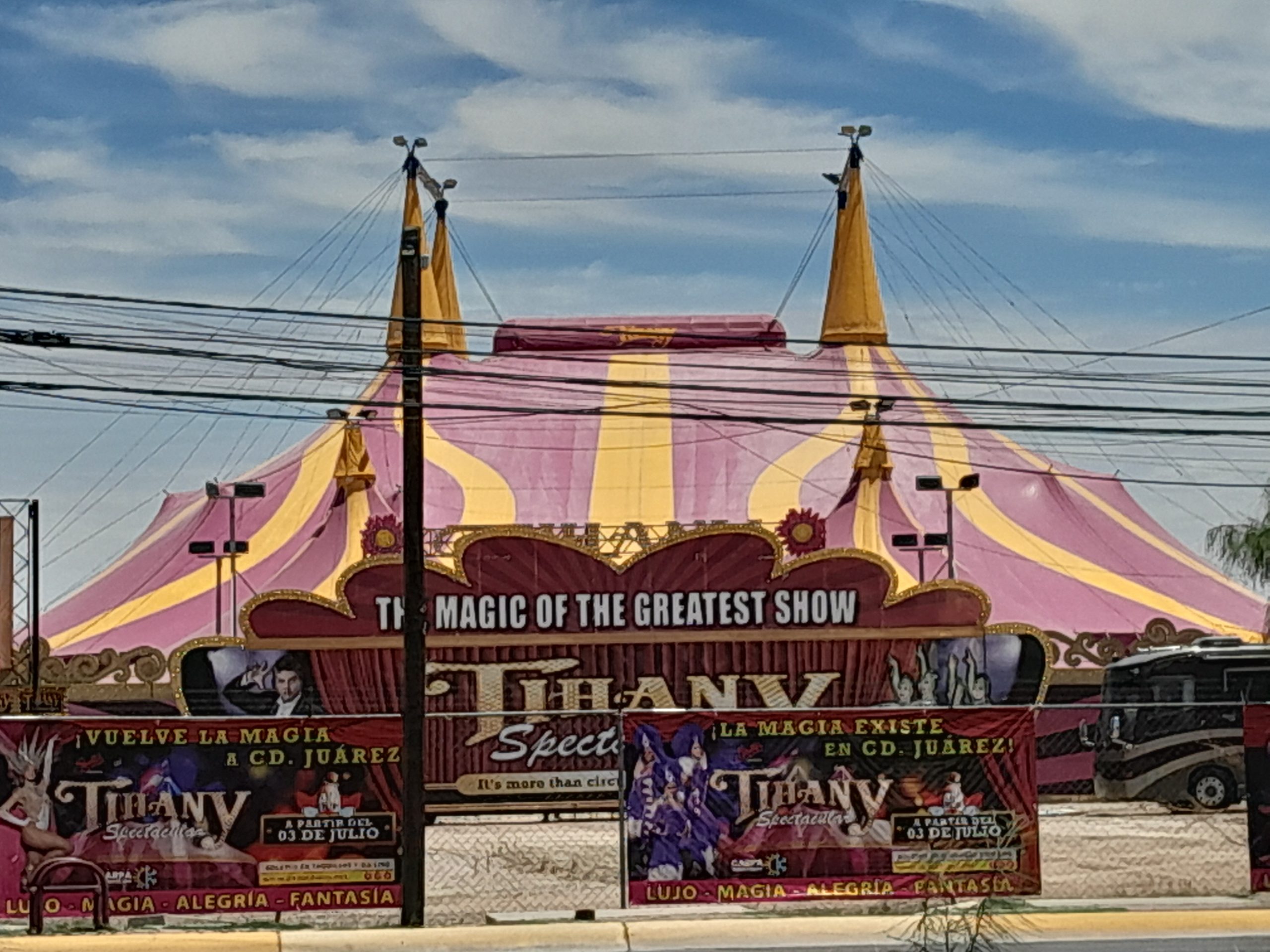 Hoy Gran Debut El Sorprenderte Circo Tihany Spectacular En Cd.juarez