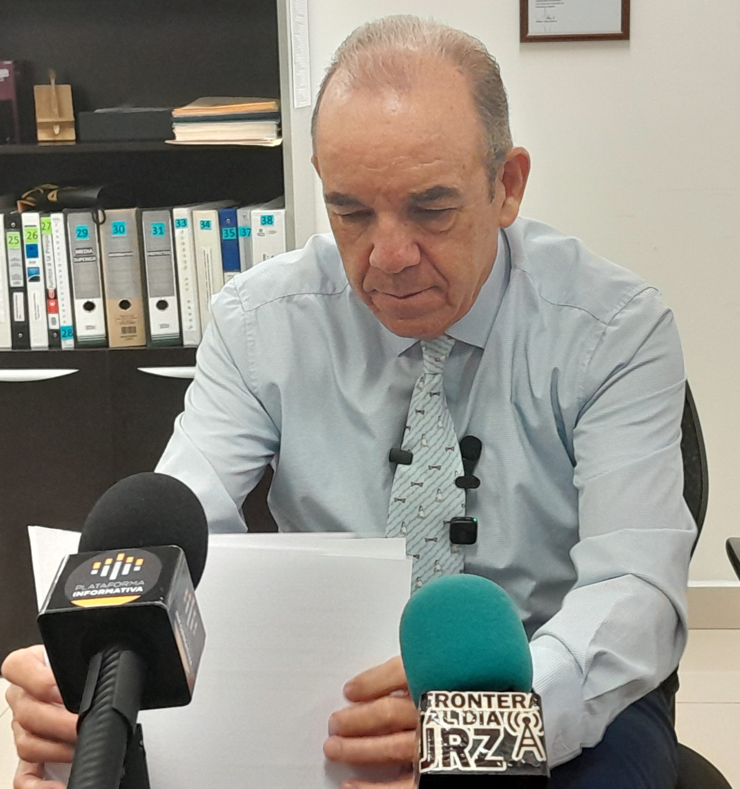 *En Entrevista Con El Subsecretario De Educación y Deportes Zona Norte maestro Roberto anaya nos Comenta sobre la entrega de paquetes y libros escolares este lunes