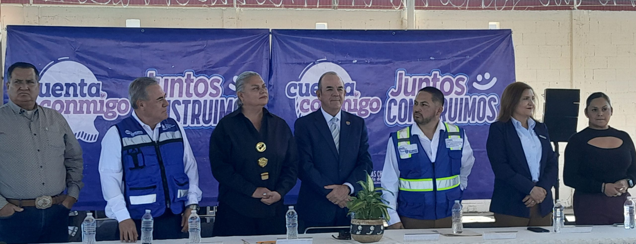 *Entregaron Hoy en la Mañana de Martes Gobierno Del Estado Materiales a Escuelas Afectadas por las Lluvias En cd.juarez.